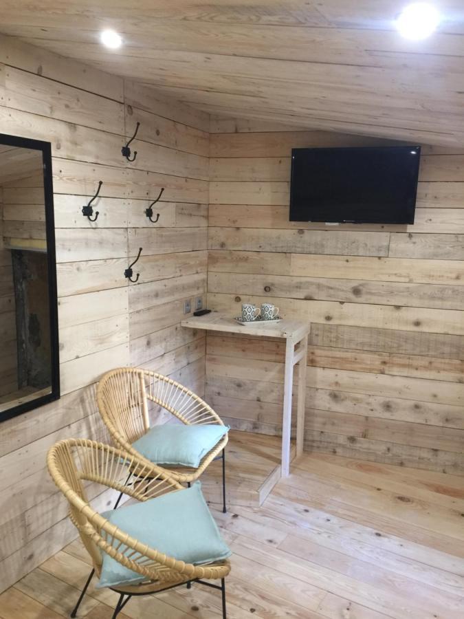Chambres D'Hotes La Voute Volonne Εξωτερικό φωτογραφία